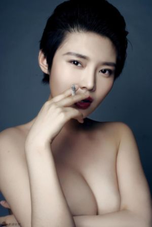 麻豆久久久久久_1080电影免费在线